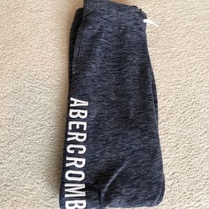 Abercrombie Boys Black Cotton Sweatpants 15/16
